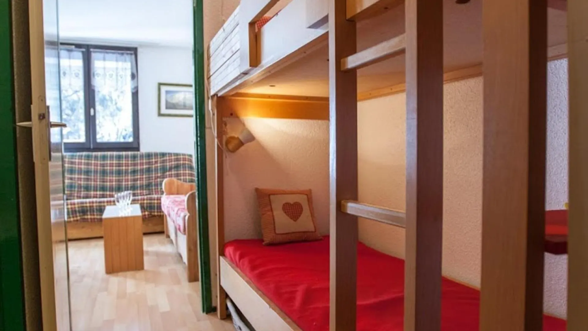 Studio Confortable Avec Parking A Chamonix - Fr-1-517-40 0*,  France